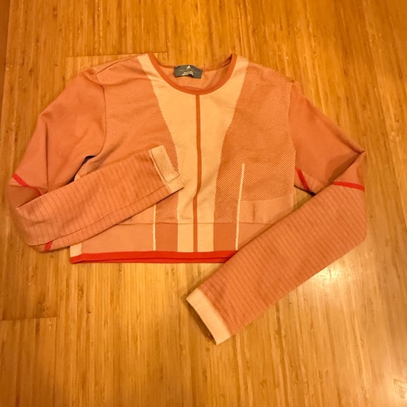 Stella McCartney Red and Tan Open Back Long Sleeve Top - Picture 12 of 12